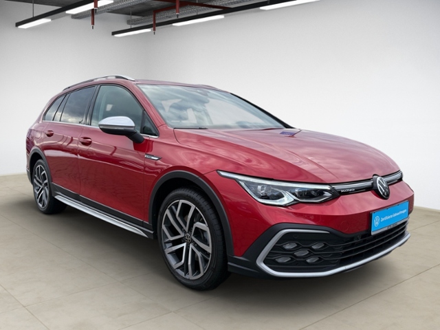 Golf VIII Variant 2.0 TDI Alltrack 4M Matrix-LED